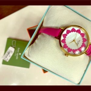 Kate Spade Metro watch. only tried on.
